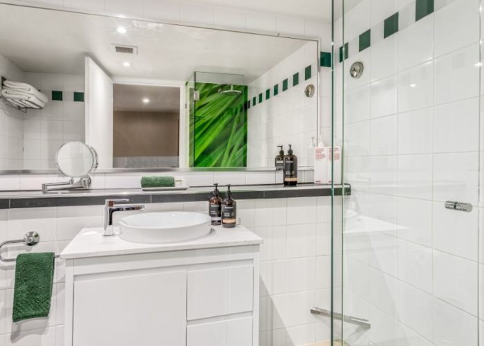 BM-Standard-and-Deluxe-Rooms-17